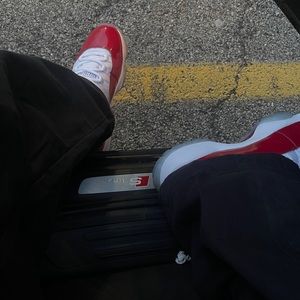 Meet your Posher, Luis